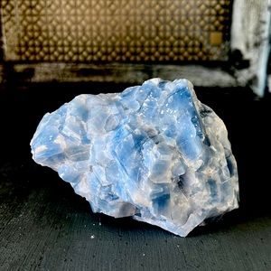 Blue hycancyth Calcite
